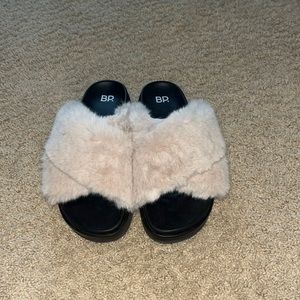 Size: 6, Slippers from Nordstroms
